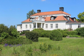 Liljeholmen Herrgård Hostel